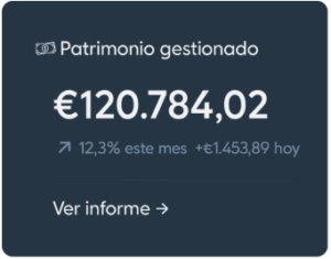 Tarjeta con datos de patrimonio gestionado y evolución de inversiones.